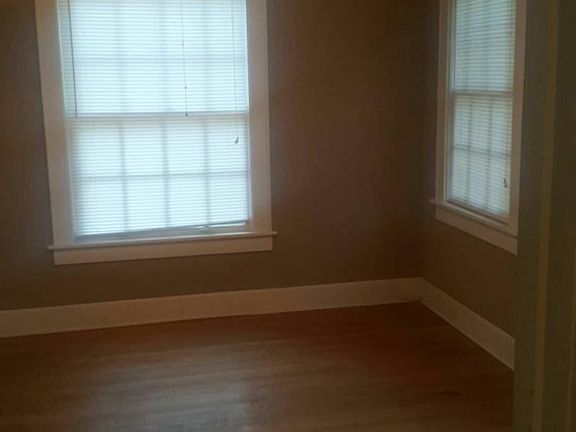 2nd image of 106 Wynn St