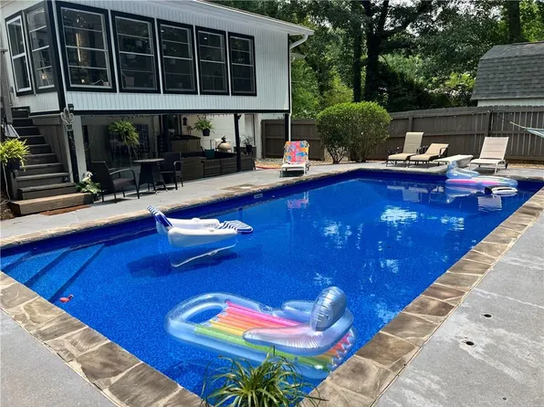 444 Concord Woods Dr SE, Smyrna, GA 30082