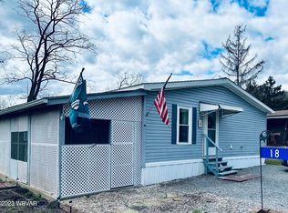 18 Bucktail Ave, Lock Haven, PA 17745