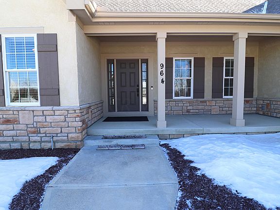 3rd image of 964 Walker Woods Ln