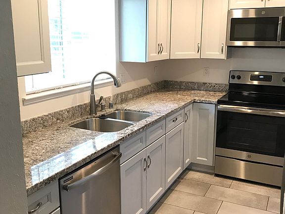 2nd image of 10 Forrest Ave #2