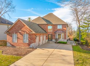 1300 S Ridge Rd, Willowbrook, IL 60527