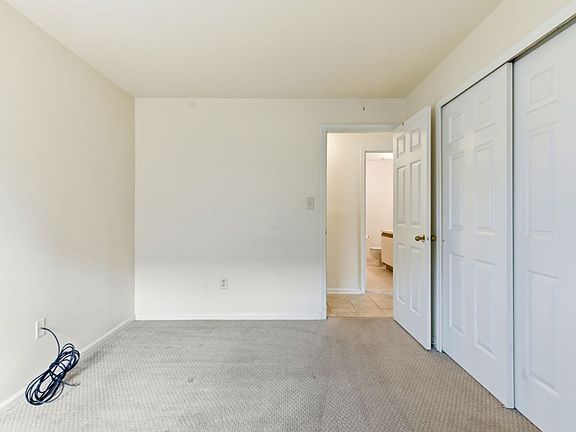 4th image of 3403 Waltham Ct