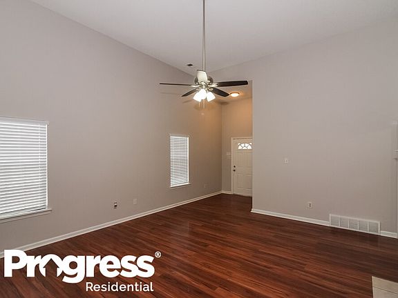 4th image of 2791 Van Leer Dr