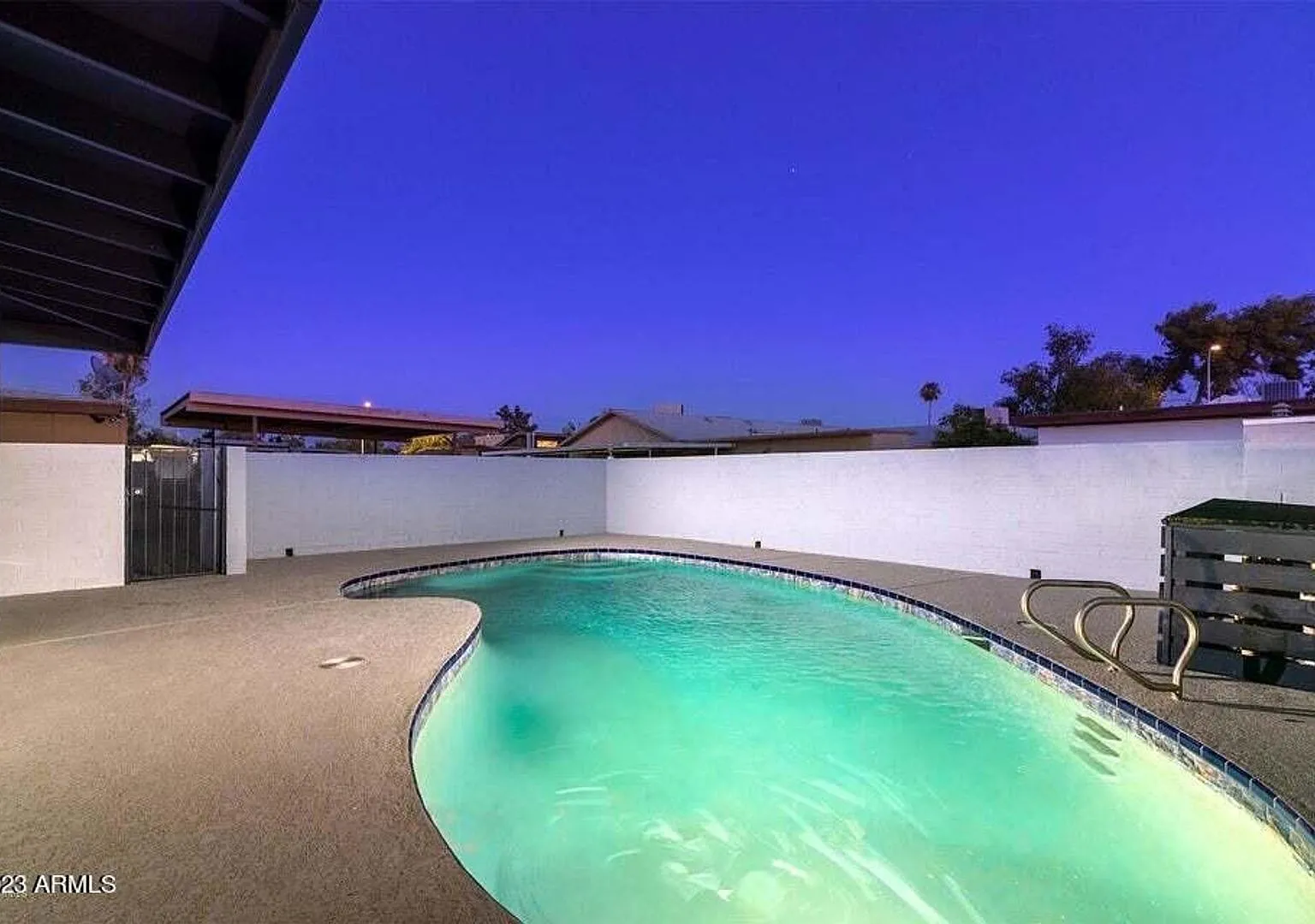 521 W Pebble Beach Dr — Photo 1
