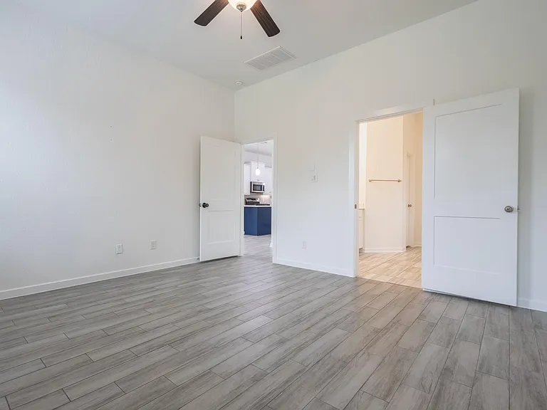 12226 Castano Creek Dr — Photo 22