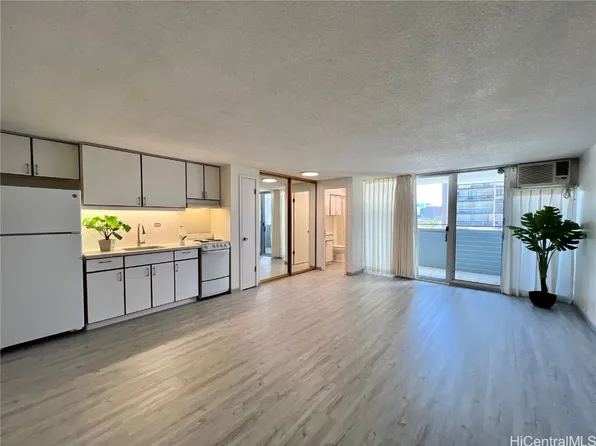 824 Kinau St APT 504, Honolulu, HI 96813