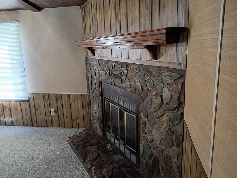 1711 Roscoe Howey Rd #B — Photo 4
