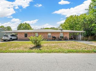 120 E Monterey St, Denison, TX 75021