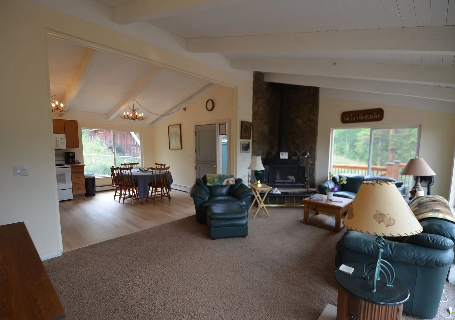 Peak 7 Home! Great Deck and Views! 7 month lease! — Photo 2