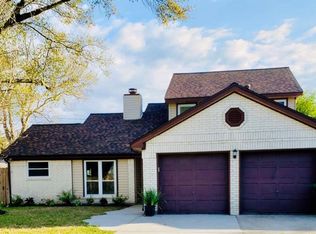 10902 Mulberry Ct, La Porte, TX 77571