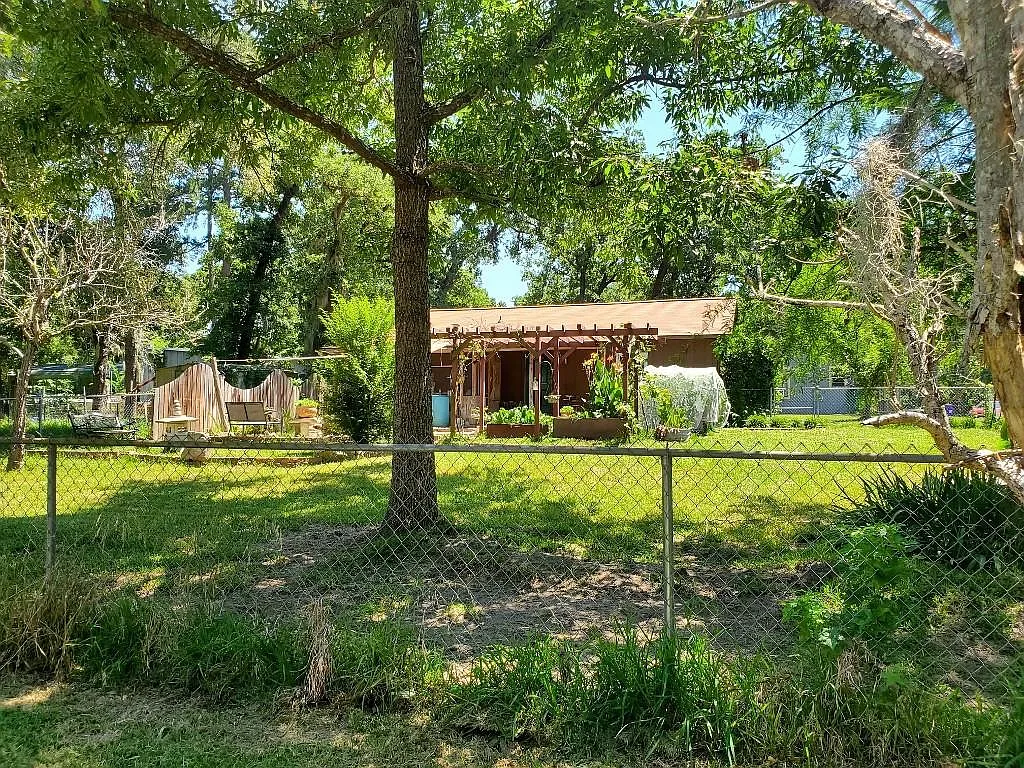 168 Lakeland Rd — Photo 4