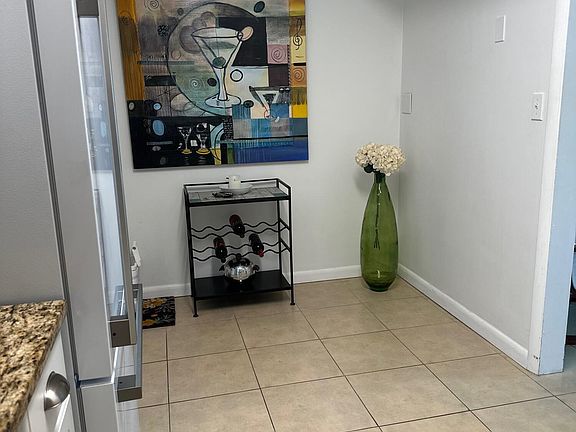 3rd image of 205 Highway A1a APT 401