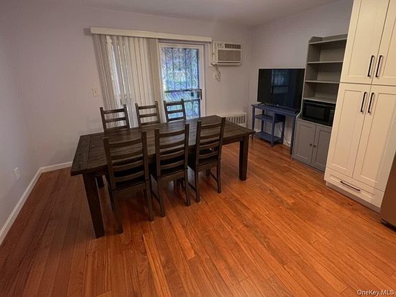 5th image of 2822 W 16th Street
