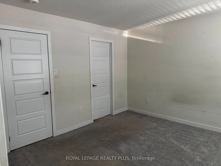 4 Prestwick St — Photo 13