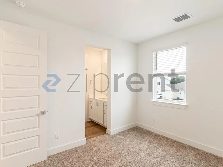 1009 Chapote Ter — Photo 17