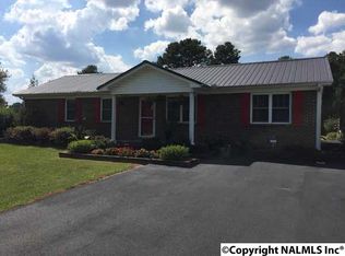 183 Maple Cir, Hartselle, AL 35640