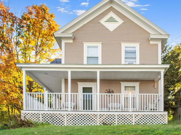 19 Orchard Street, Newport City, VT 05855