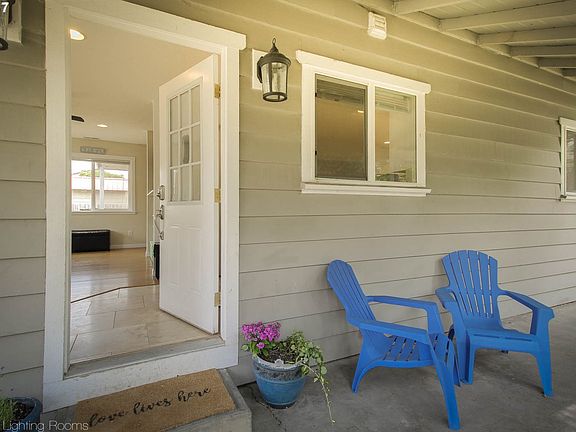 2nd image of 6151 SE Hacienda St