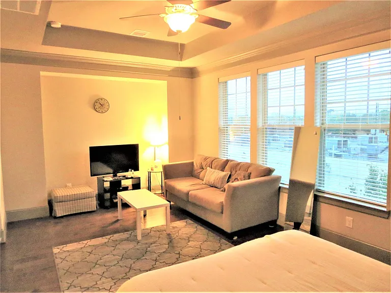 2716 Church Wood Dr — Photo 15