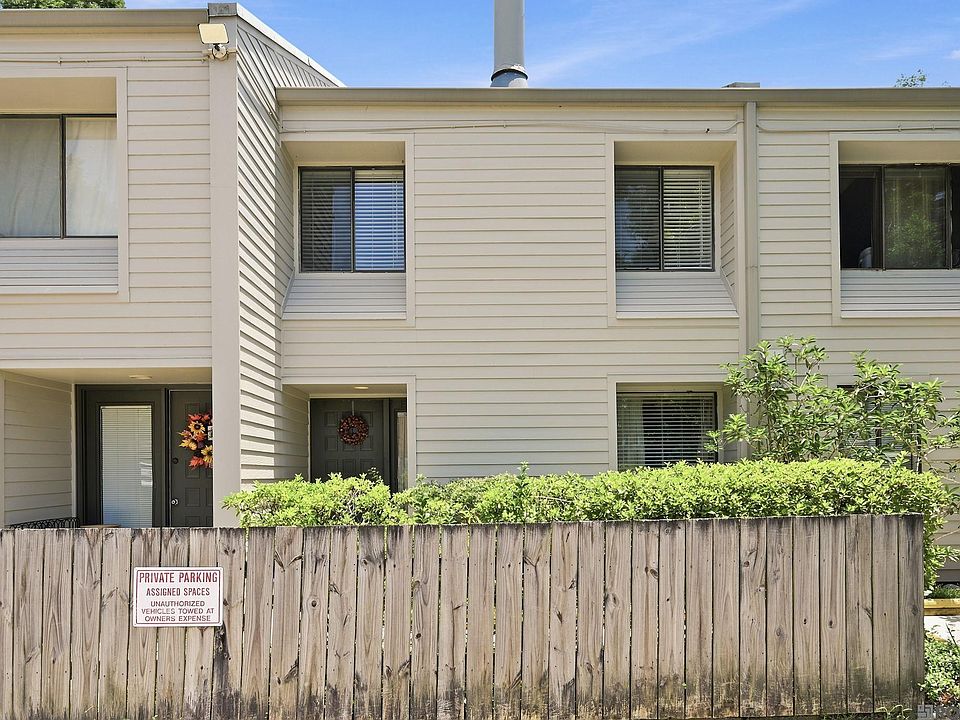 1st image of 2846 Steamship Cir Unit E