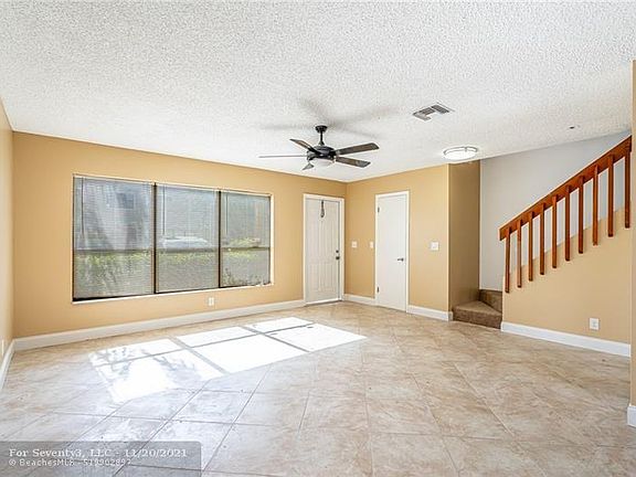 3rd image of 3370 Beau Rivage Dr APT K3