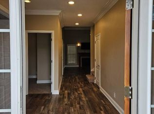 281 Turnberry Cir, Clarksville, TN 37043