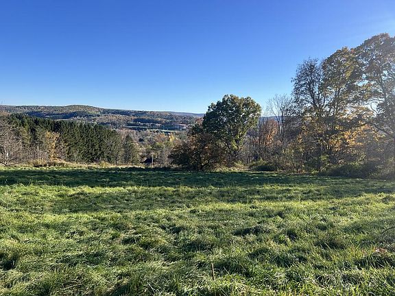 5th image of 113 Pickle Hill Rd