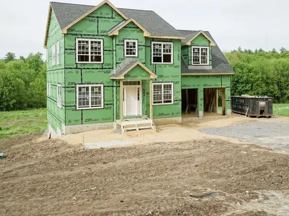 78 Island Pond Road, Derry, NH 03038
