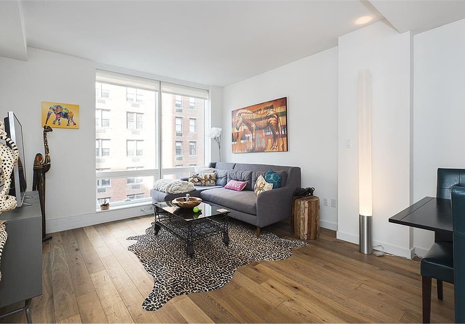 1st image of 325 Lexington Ave APT 8C