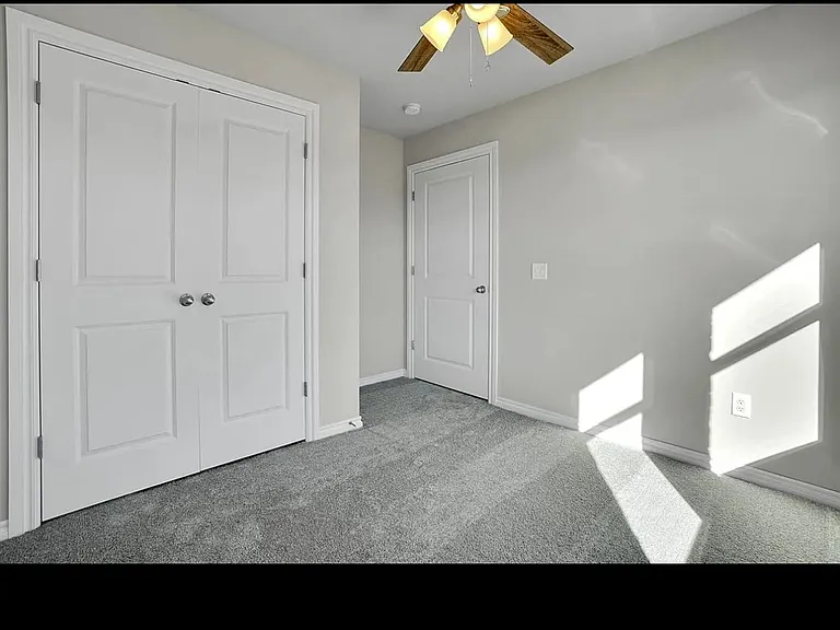 2043 SW 45th St — Photo 5