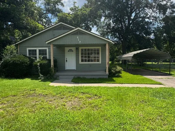 617 S Oak St, Jacksonville, AR 72076