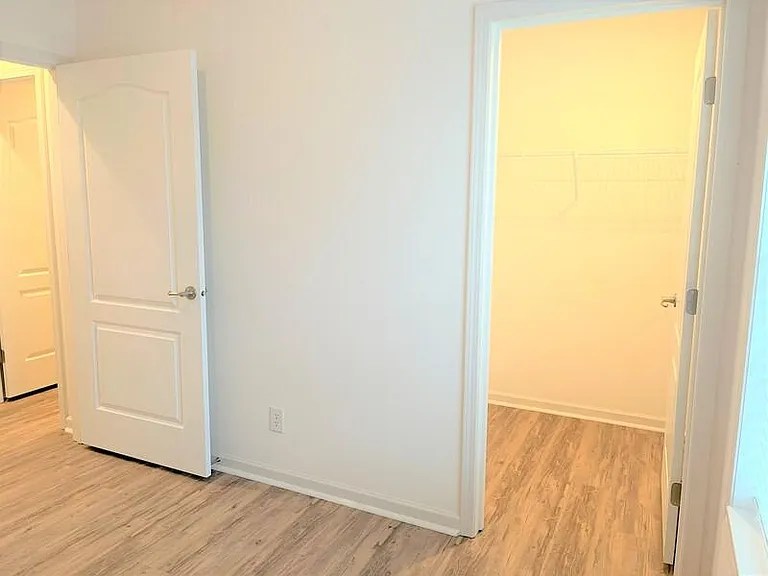 5473 Bahia Way #5473E — Photo 10