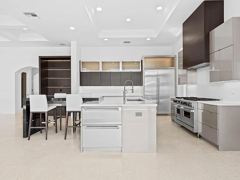 861 Nafa Dr — Photo 28