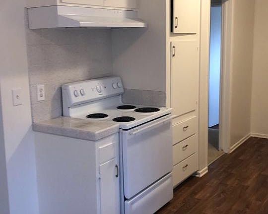 4th image of 2239 E Lenita Ln APT I