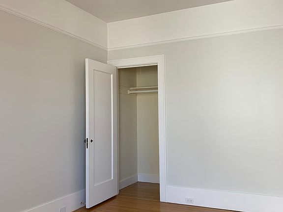 2nd image of 1420 Green St APT 5