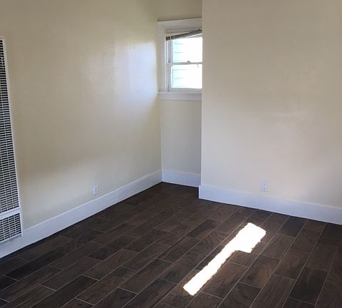 5th image of 726 Obispo Ave #C