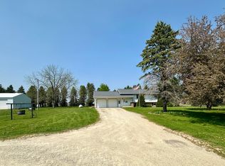 5535 105th St SW, Stewartville, MN 55976