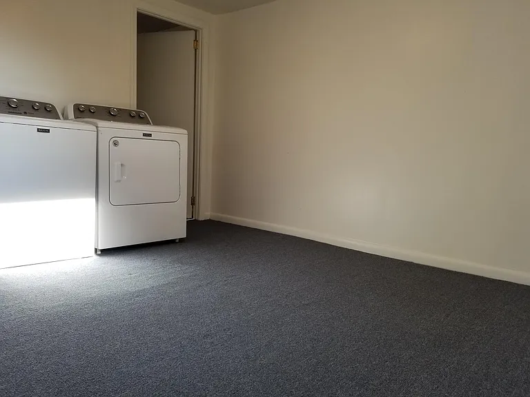 389 Main St #3 — Photo 4