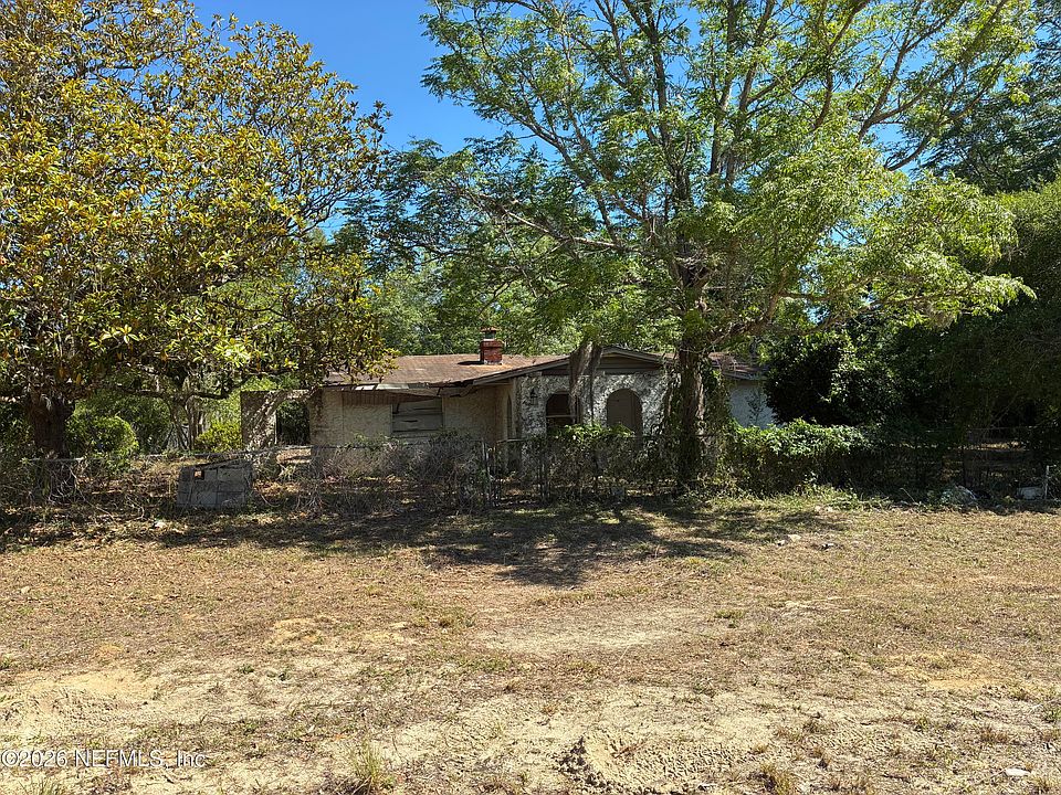 1st image of 420 INTERLACHEN Boulevard