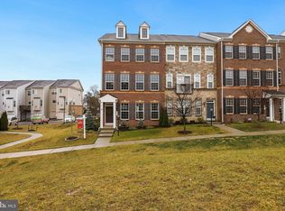 1664 Lismore Ter NE, Leesburg, VA 20176