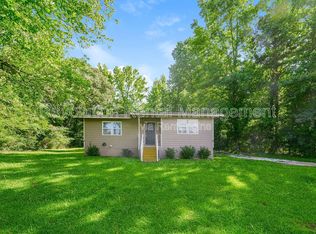 918 Poplar Rd, Newnan, GA 30265