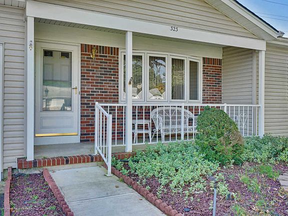 5th image of 323 Westbrook Dr