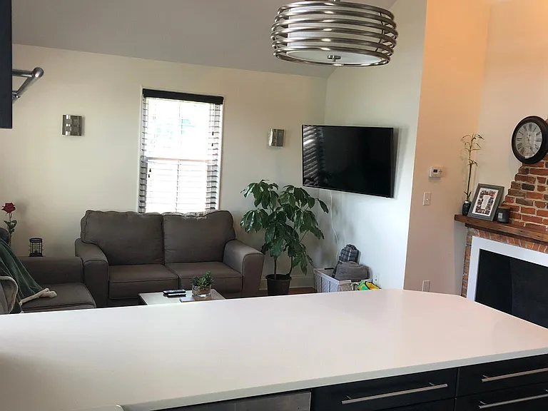 688 Broad St #2 — Photo 3