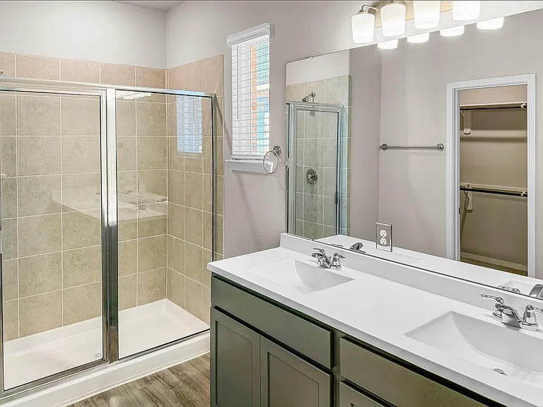 22822 Ephesus Ave — Photo 6