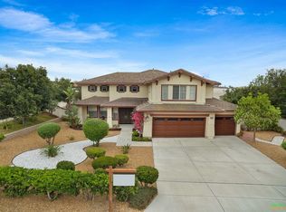 1943 Ivy Rd, Oceanside, CA 92054