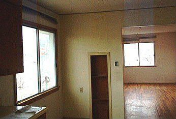 2nd image of 500 Parker Ave