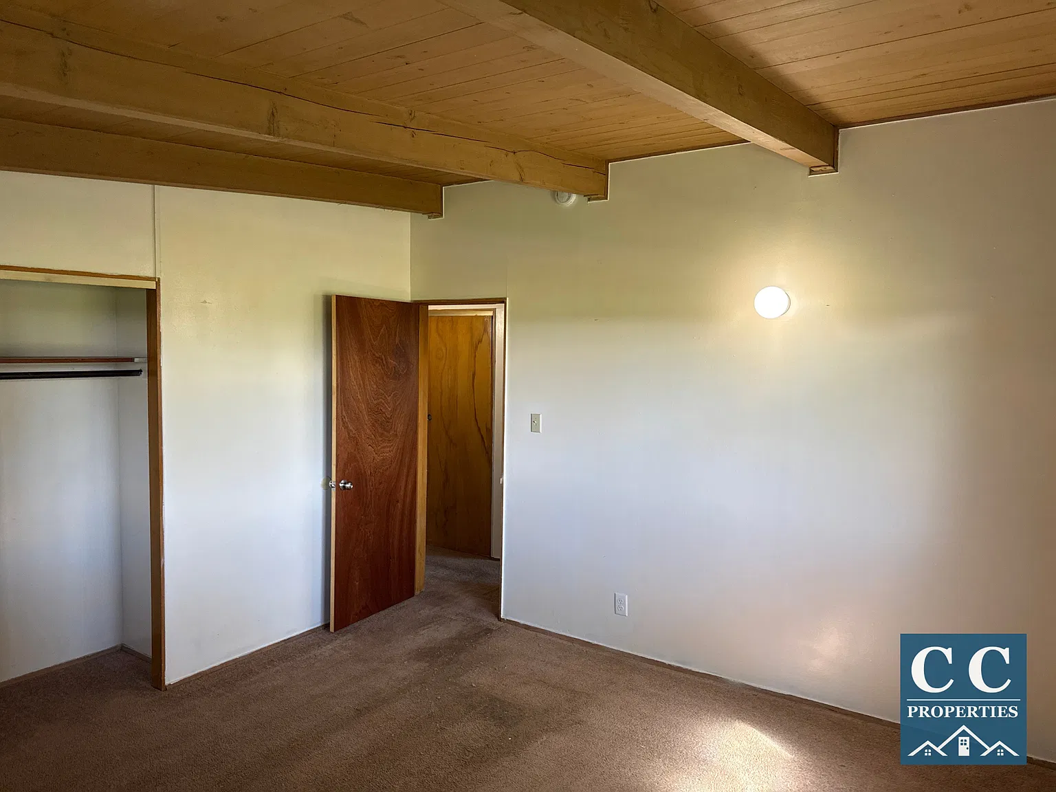 3 bed, $920 — Photo 3
