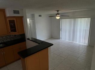485 NW 210th St APT 104, Miami Gardens, FL 33169