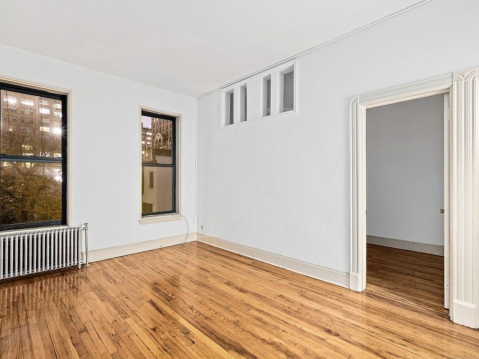 1st image of 971 Lexington Ave APT 2B